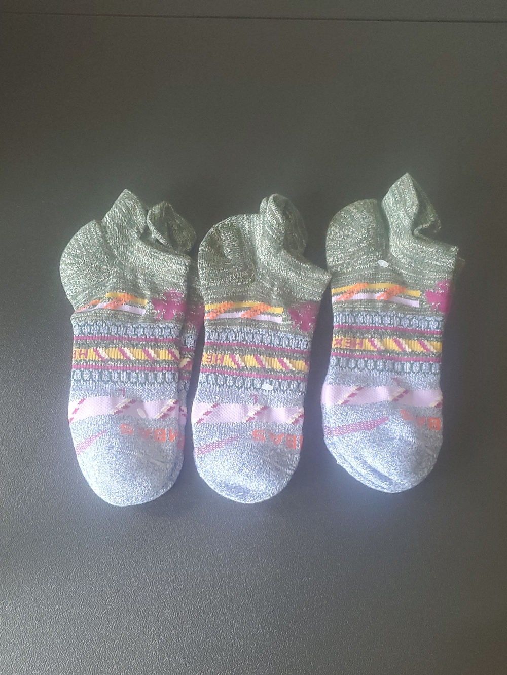 4 BOMBAS HEX-TEC ANKLE SOCKS /SIZE: MEDIUM ; UNISEX